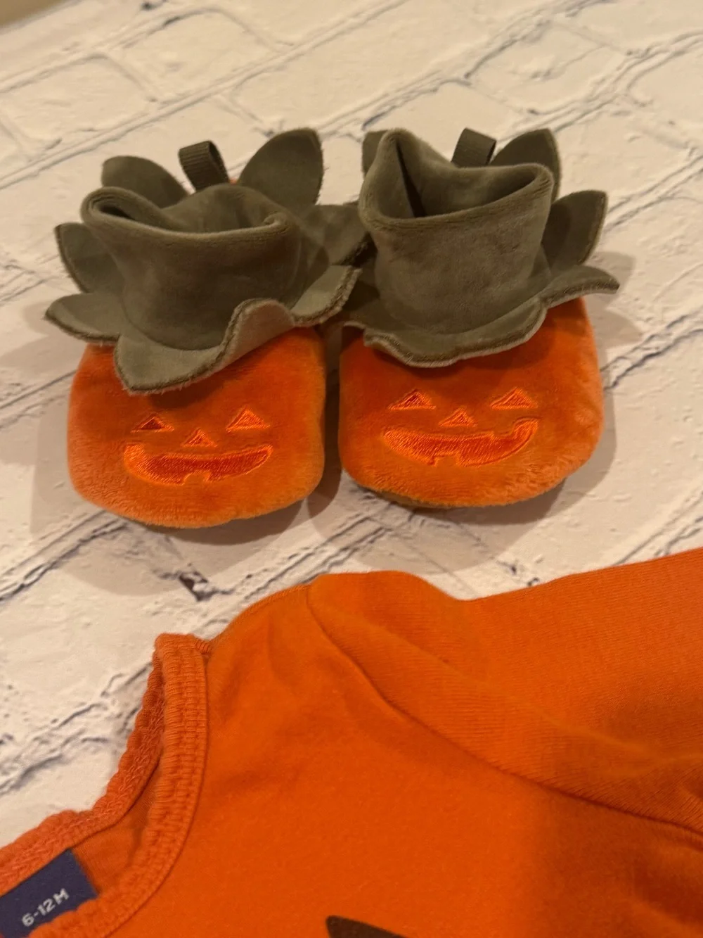 Old Navy Halloween Pumpkin Skirted Baby Bodysuit 6-12 Months